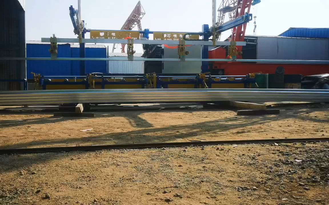 芯碩智能 遼寧鑫碩自動化機械CZ型鋼碼垛機，驅動型鋼加工新未來